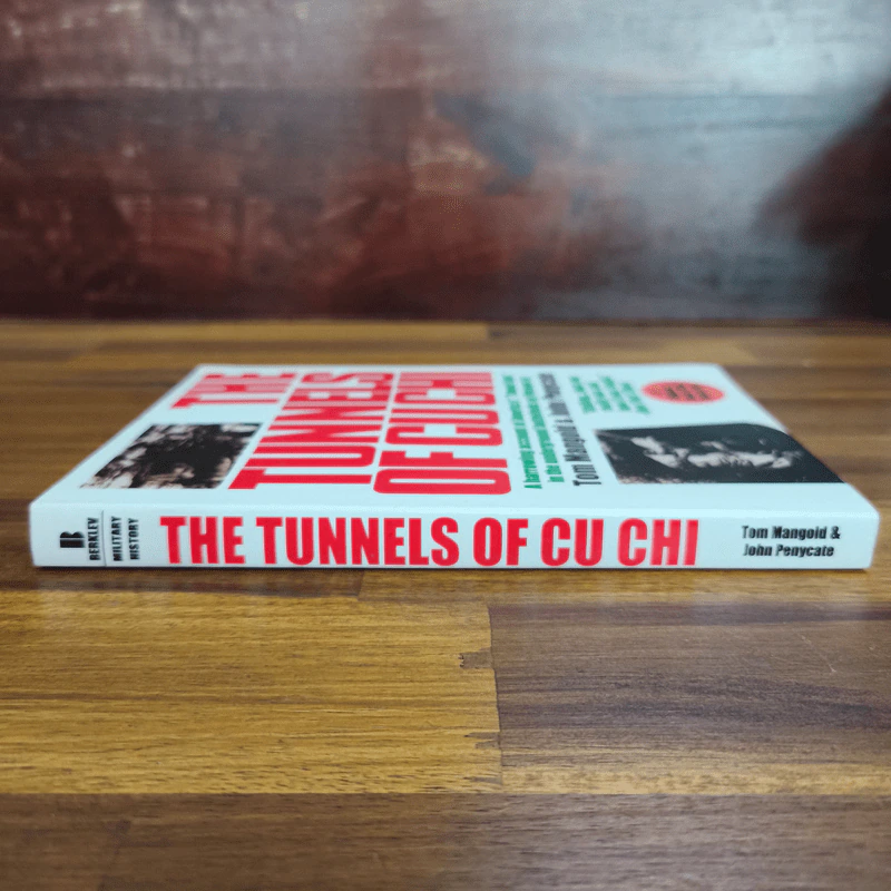 The Tunnels of CuChi - Tom Mangold, John Penycate รูปที่ 3