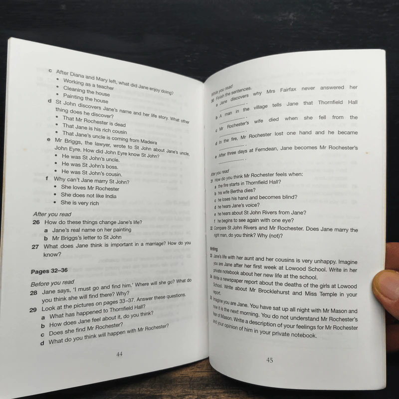 Jane Eyre (Penguin Readers Level 3) - Charlotte Brontë รูปที่ 9