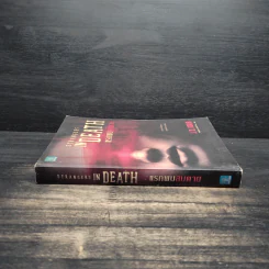 แรกพบสบตาย (Strangers In Death) - J.D.Robb (นอรา โรเบิตส์) รูปที่ 3