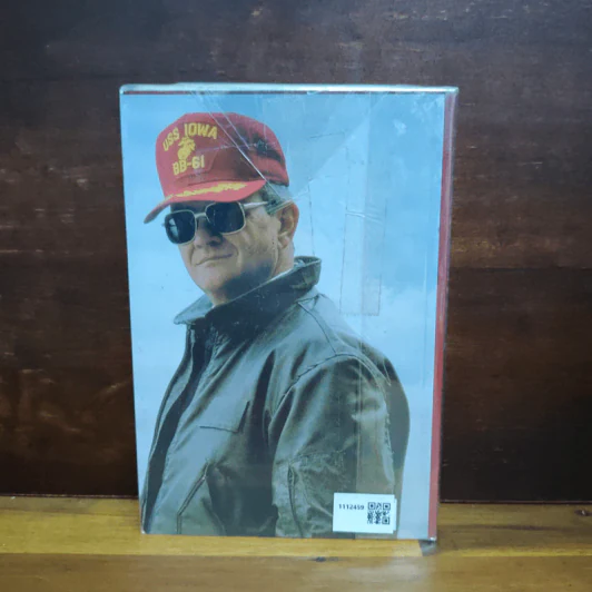 ล่าตุลาแดง Tom Clancy - สุวิทย์ ขาวปลอด รูปที่ 2