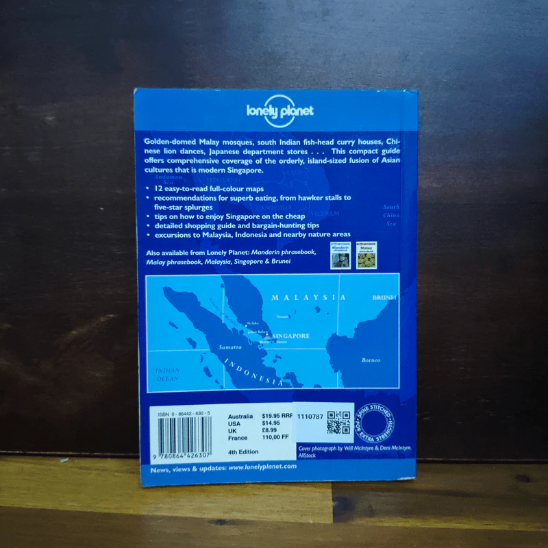 Lonely Planet Singapore รูปที่ 2