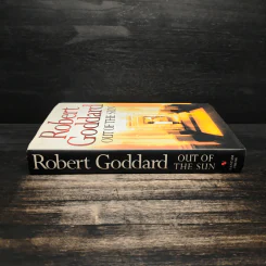 Out of the Sun - Robert Goddard รูปที่ 3
