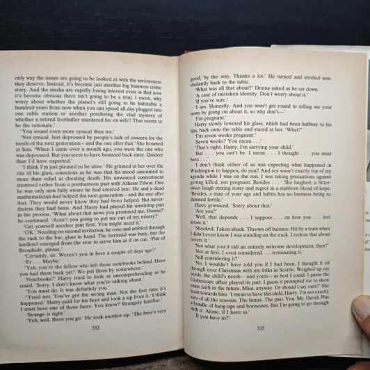 Out of the Sun - Robert Goddard รูปที่ 8