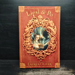 Liesl & Po - Lauren Oliver รูปที่ 1