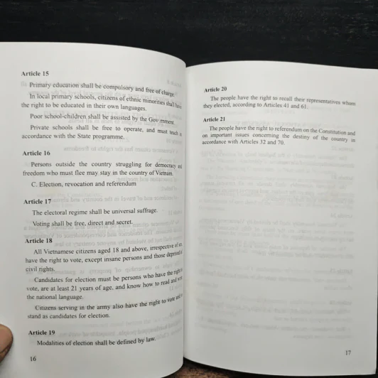 The Constitutions of Vietnam 1946-1959-1980-1992 รูปที่ 9