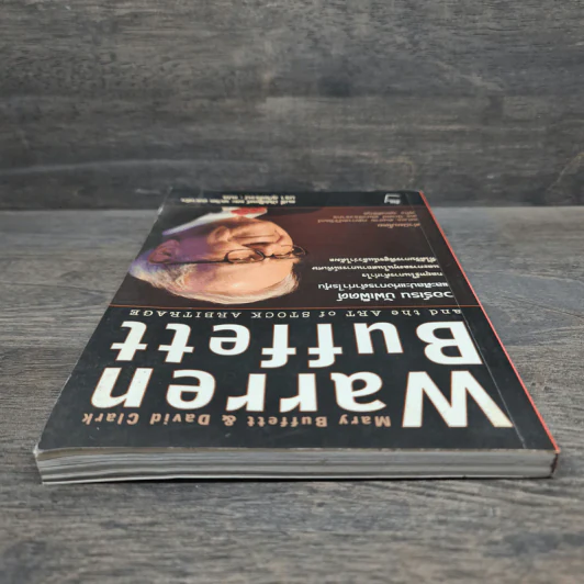 วอร์เรน บัฟเฟ็ตต์ และศิลปะแห่งการค้ากำไรหุ้น - แมรี่ บัฟเฟ็ตต์, เดวิด คลาร์ก รูปที่ 4