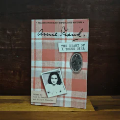 The Diary of a Young Girl - Anne Frank รูปที่ 1