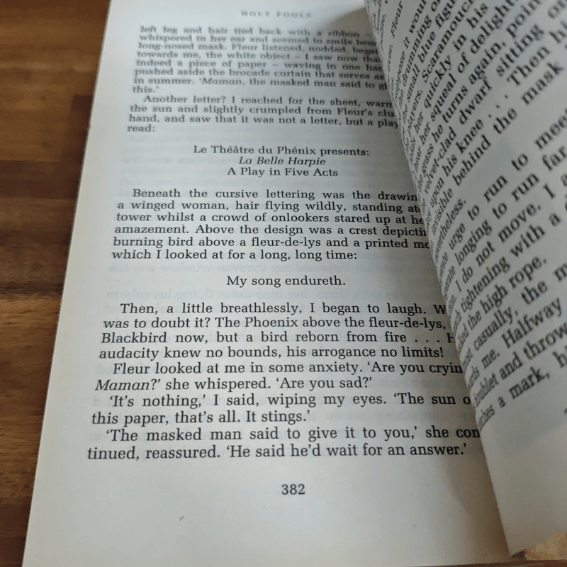 Holy Fools - Joanne Harris รูปที่ 9