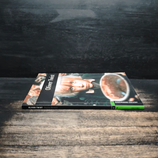 Oliver Twist (Oxford Bookworms Stage 6) - Charles Dickens รูปที่ 3