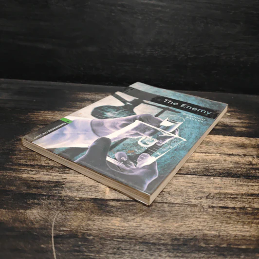 The Enemy - Desmond Bagley รูปที่ 4
