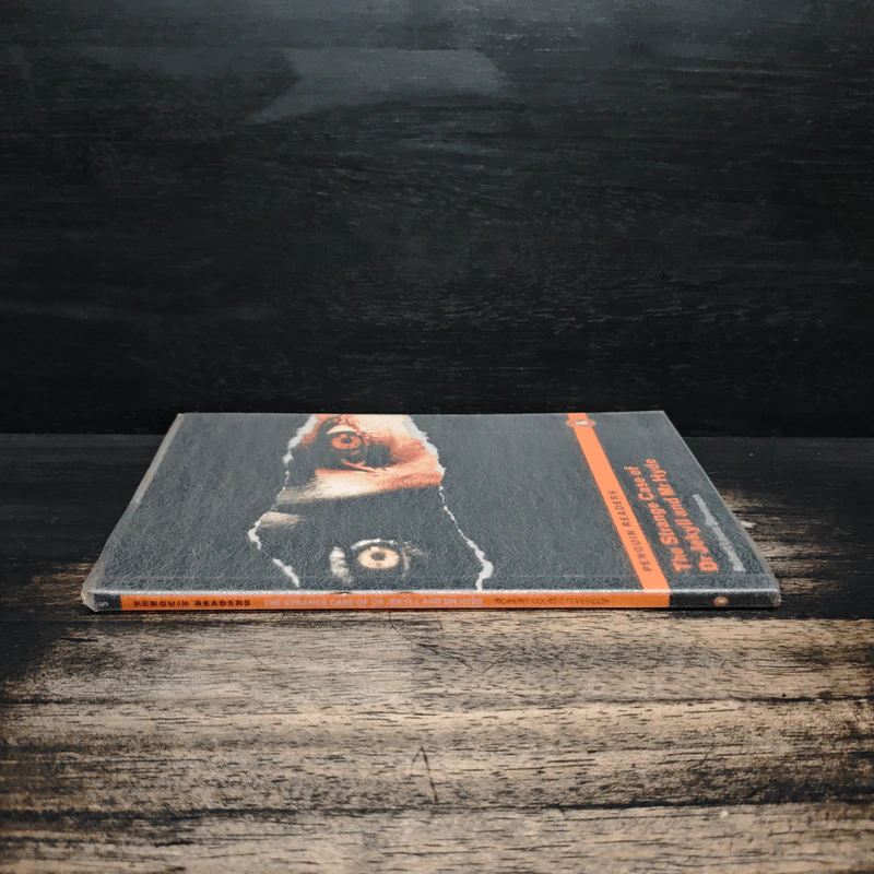 The Strange Case Of Dr Jekyll And Mr Hyde (Penguin Readers Level 5) - Robert Louis Stevenson รูปที่ 3