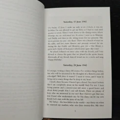 The Diary of a Young Girl (Penguin Readers Level 4) - Anne Frank รูปที่ 8