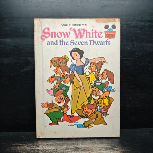 Snow White and the Seven Dwarfs รูปที่ 1