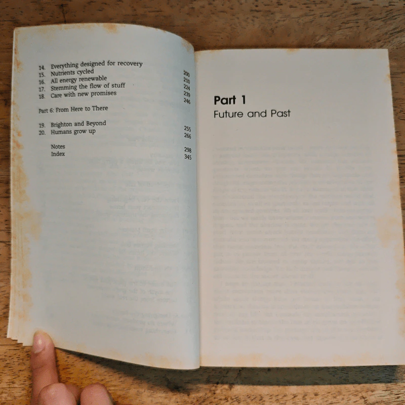The Secret Life of Stuff - Julie Hill รูปที่ 8