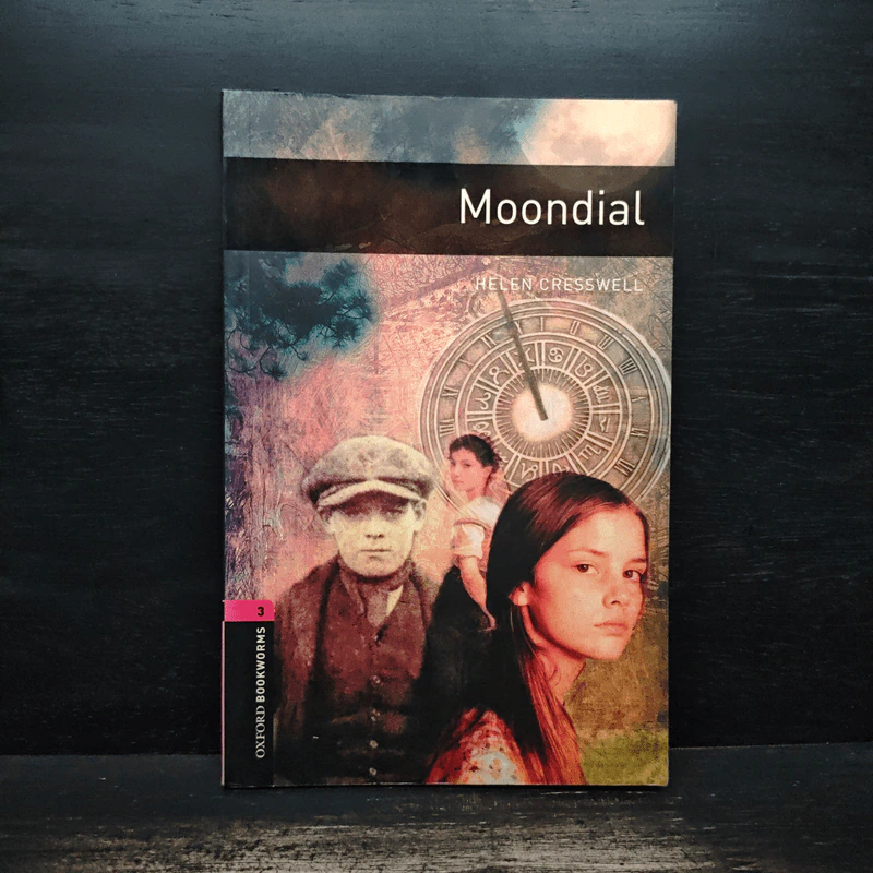 Moondial - HELEN CRESSWELL รูปที่ 1