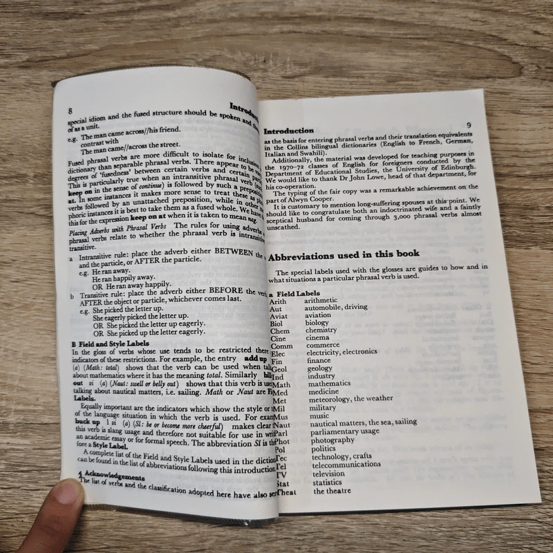 Dictionary of English Phrasal Verbs and their Idioms - Tom McArthur, Beryl Atkins รูปที่ 6