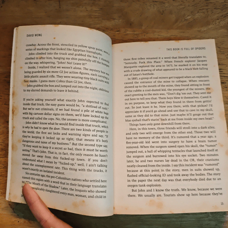 This Book is Full of Spiders - David Wong รูปที่ 8
