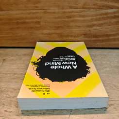 A Whole New Mind : Why Right-Brainers Will Rule the Future - Daniel H. Pink รูปที่ 4