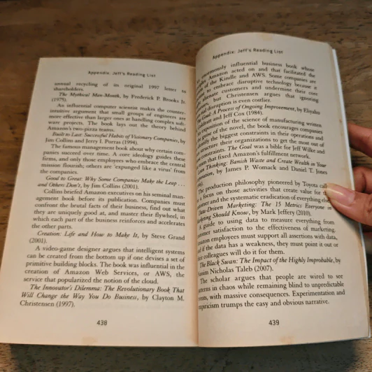 The Everything Store: Jeff Bezos and the Age of Amazon - Brad Stone รูปที่ 8