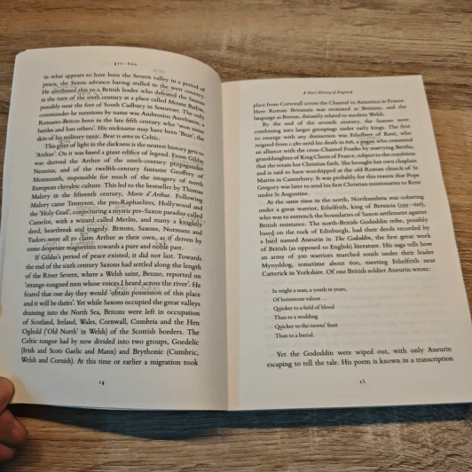 A Short History of England - Simon Jenkins รูปที่ 9