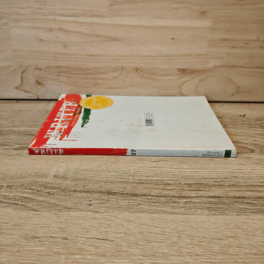 WRITER ปีที่ 3 ฉบับที่ 27 ส.ค.2557 รูปที่ 2