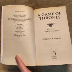 A Game of Thrones - George R.R. Martin รูปที่ 6