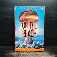 On the Beach (Penguin Readers Level 4) - Nevil Shute รูปที่ 1