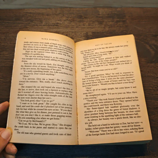 Key of Valor - Nora Roberts รูปที่ 7