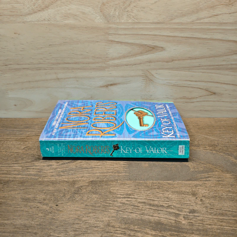 Key of Valor - Nora Roberts รูปที่ 2