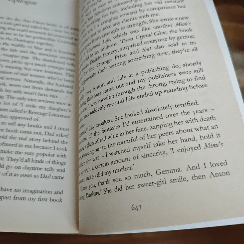 The Other Side of the Story - Marian Keyes รูปที่ 10