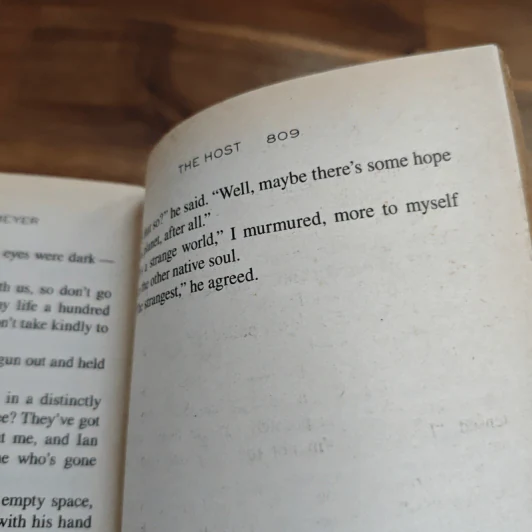 The Host - Stephenie Meyer รูปที่ 9