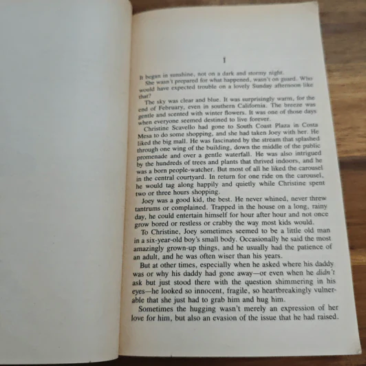 The Servants of Twilight - Dean Koontz รูปที่ 9
