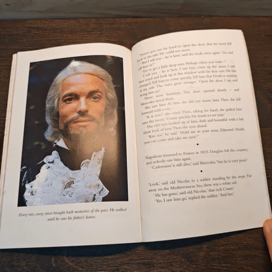 The Count of Monte Cristo (Penguin Readers Level 3) - Alexandre Dumas รูปที่ 9