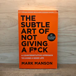 The Subtle Art of Not Giving a F*ck - Mark Manson รูปที่ 1