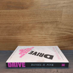 Drive: The Surprising Truth About What Motivates Us - Daniel H. Pink รูปที่ 2