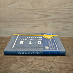 2018 Starbucks Planner รูปที่ 2