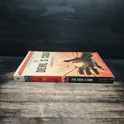 The Devil's Code เจาะรหัสฆาตกรรม - JOHN SANDFORD, อานุภาพ อัศวเวศน์ รูปที่ 3