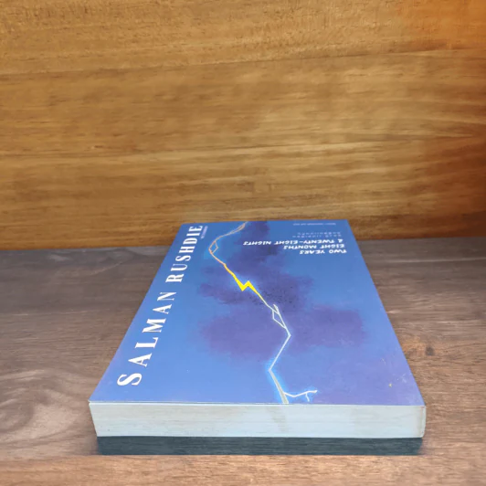 สองปี แปดเดือน กับยี่สิบแปดคืน - Salman Rushdie (ซัลมาน รัชดี) รูปที่ 4