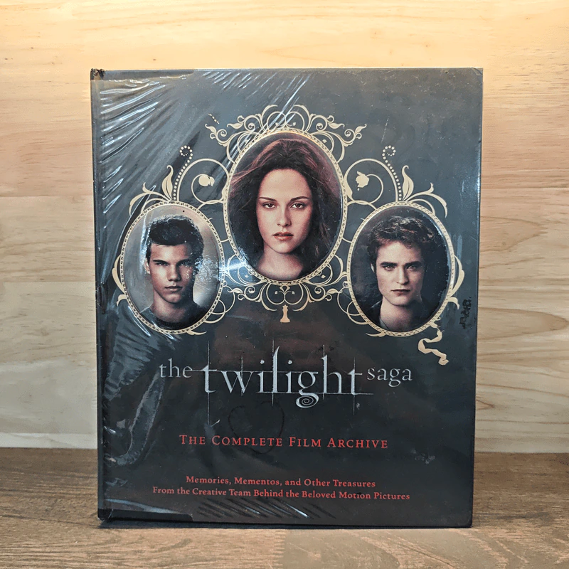 The twilight saga The complete film archive - Robert able รูปที่ 1