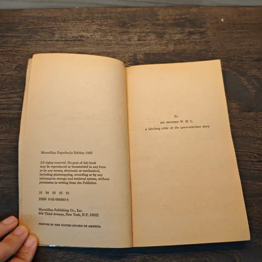 Out of the Silent Planet - C.S. Lewis รูปที่ 6