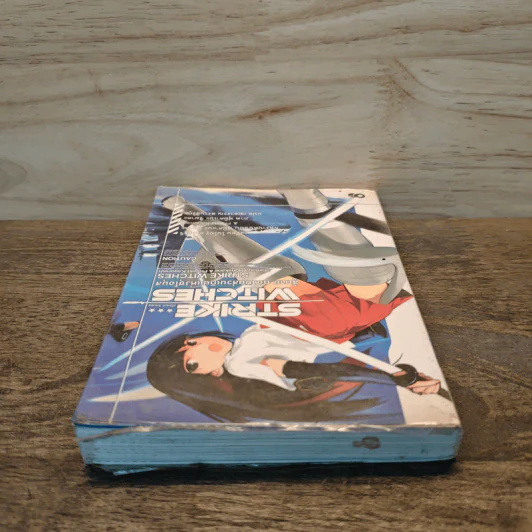 Strike Witches สไตรค์ วิทเชส สู้ตาย กองบินส่วนเกินแห่งซุโอมุส เล่ม 1 - โนโบรุ ยามางุจิ รูปที่ 4