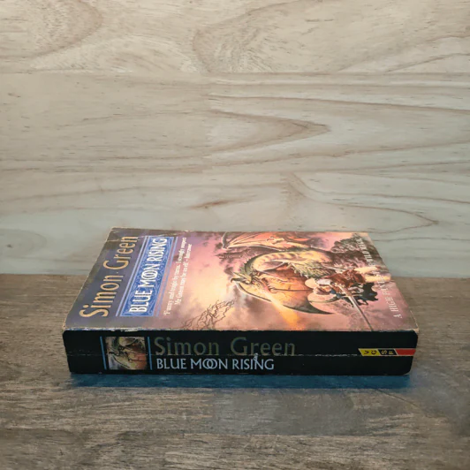 Blue Moon Rising - Simon Green รูปที่ 2