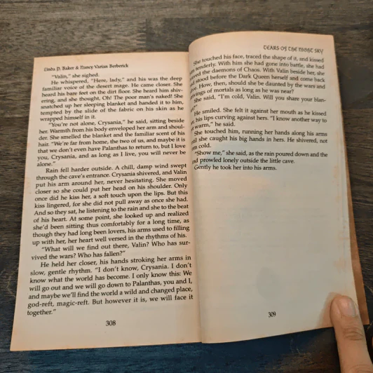 Tears of the Night Sky : The Chaos War Series - Linda P. Baker, Nancy Varian Berberick รูปที่ 8