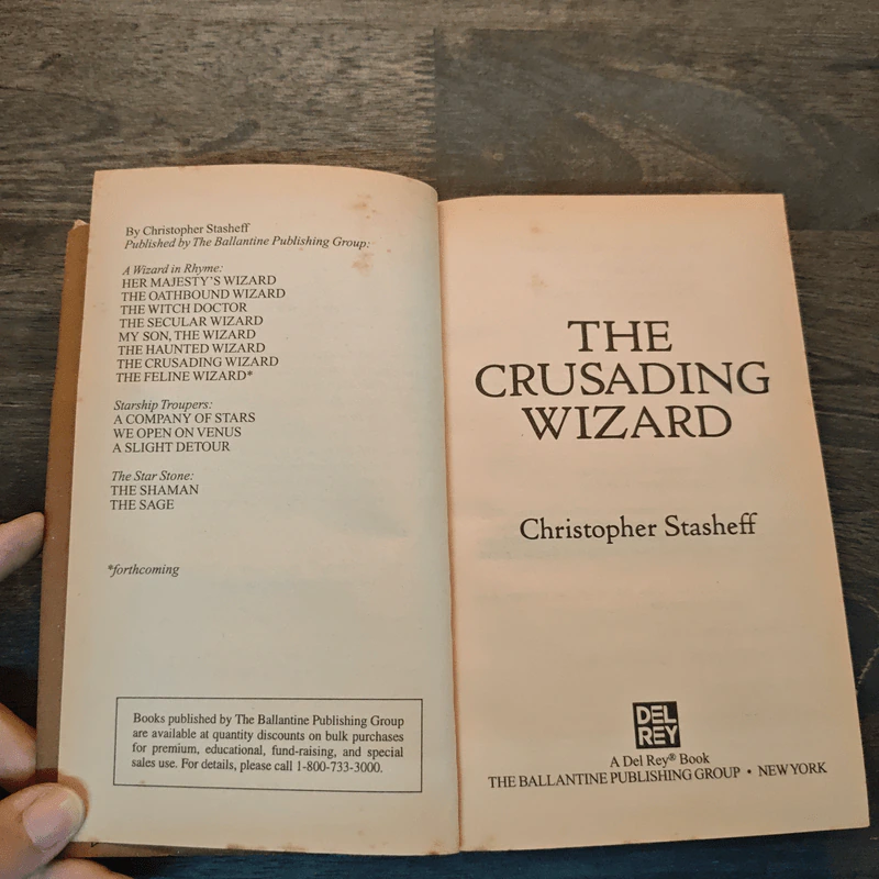 The Crusading Wizard - Christopher Stasheff รูปที่ 6