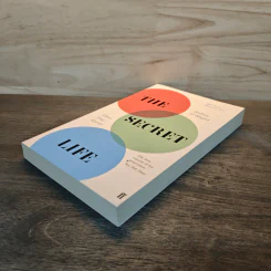 The Secret Life: Three True Stories - Andrew O'Hagan รูปที่ 3
