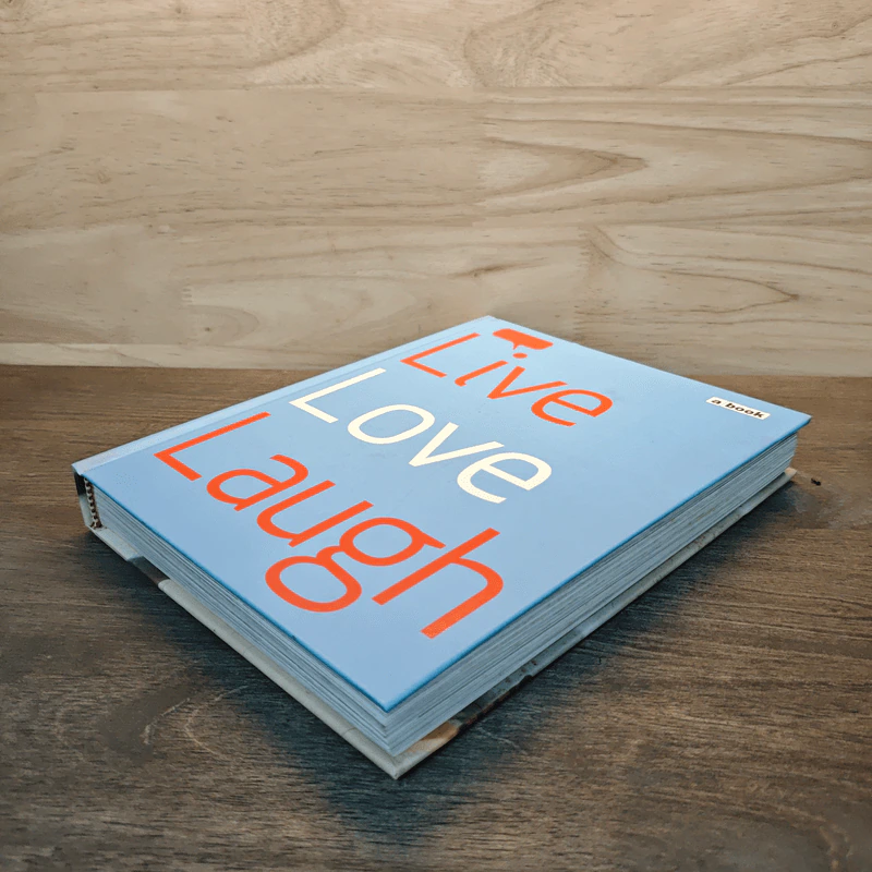 Live Love Laugh - มนูญ ทองนพรัตน์ รูปที่ 3