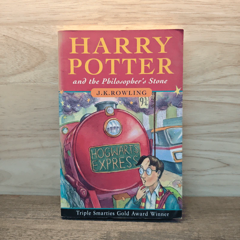 Harry Potter and the Philosopher's Stone - J.K.Rowling รูปที่ 1