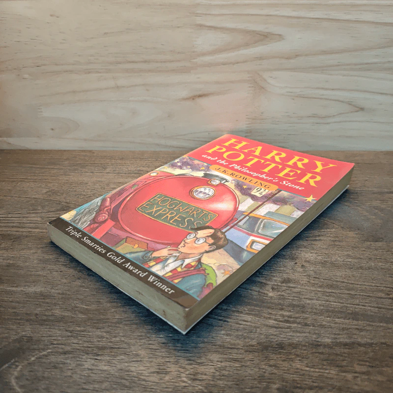 Harry Potter and the Philosopher's Stone - J.K.Rowling รูปที่ 3