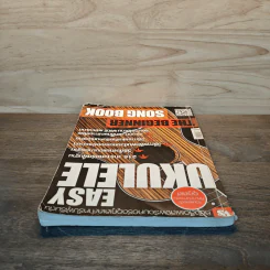 Easy Ukulele หนังสือเพลงพร้อมคอร์ดอูคูเลเล่สำหรับผู้เริ่มต้น รูปที่ 4