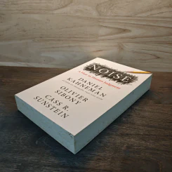 Noise: A Flaw in Human Judgment - Daniel Kahneman รูปที่ 3